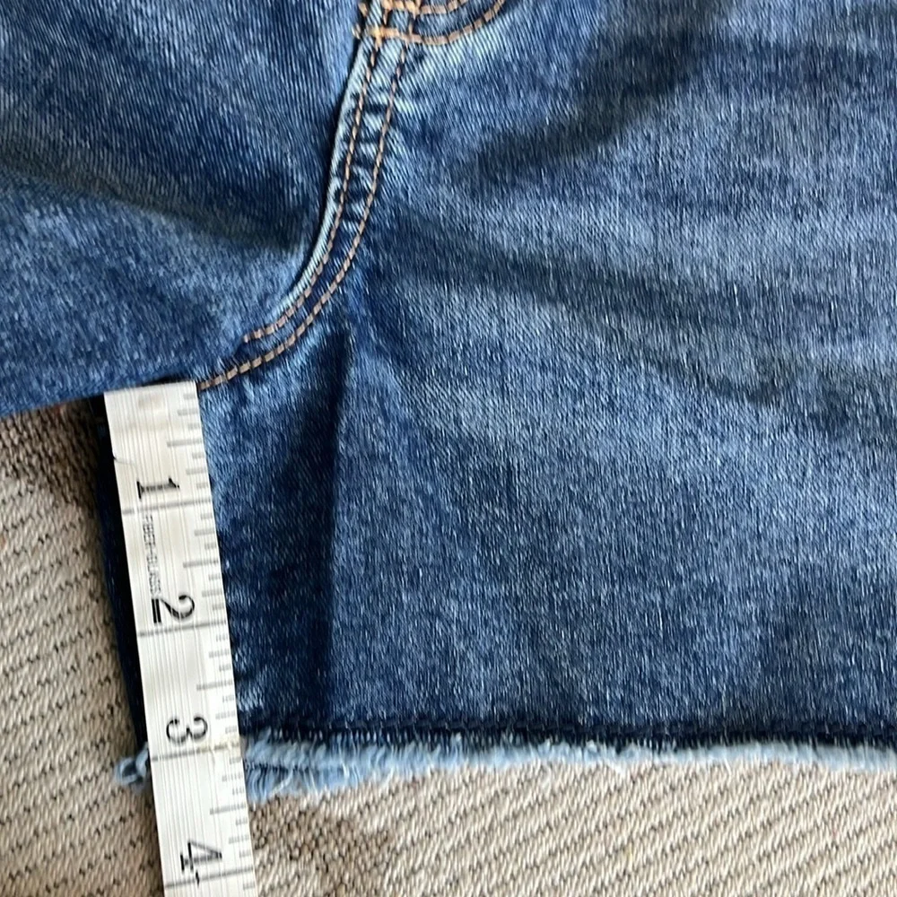 Old navy high-rise sky high adjustable waist Frayed-Hem blue jean shorts